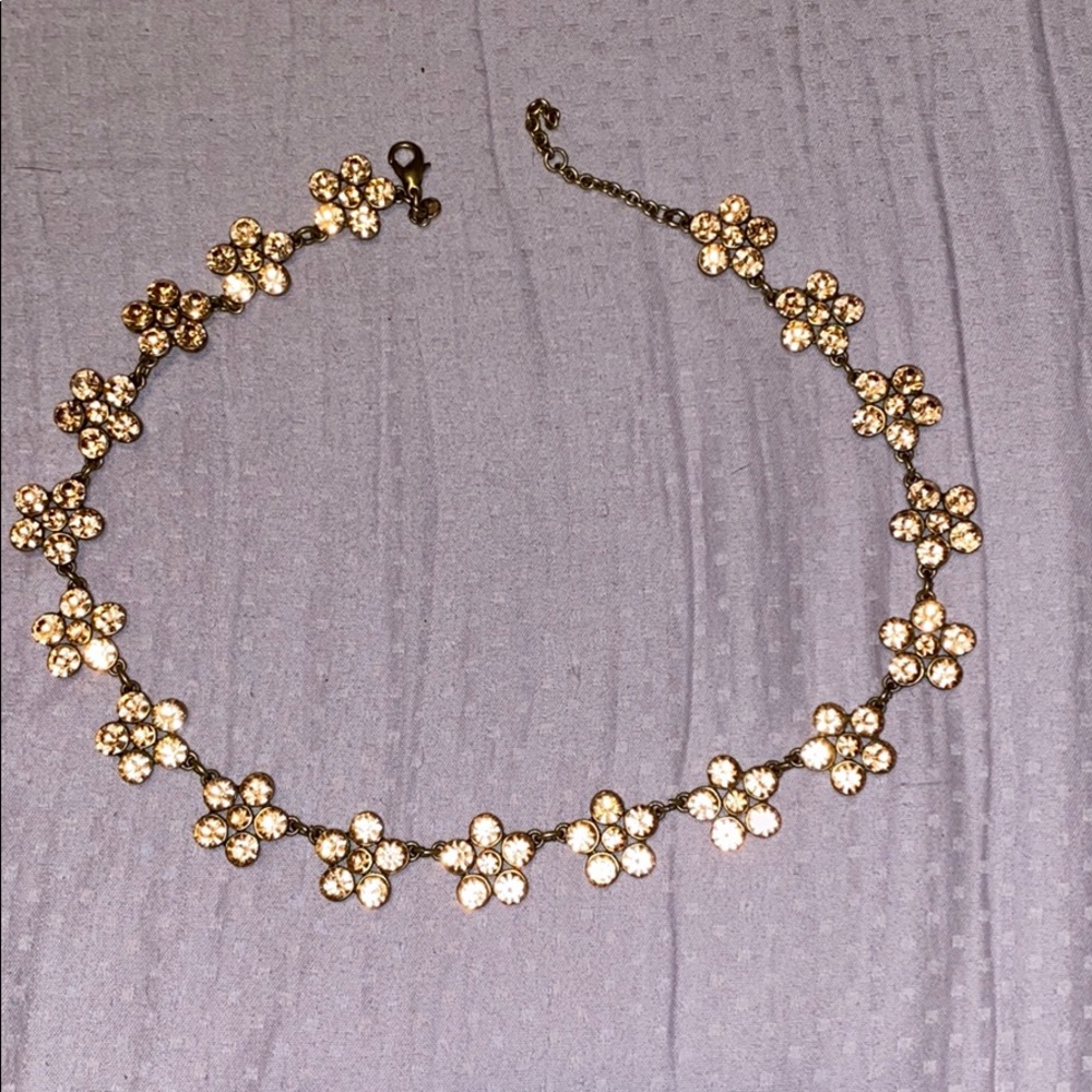 Beautiful floral inspired necklace